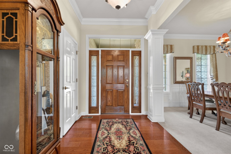 Listing Image 3