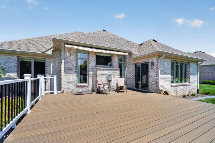 Listing Image 44