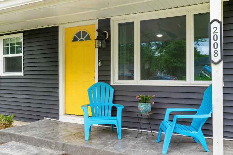 Listing Image 5