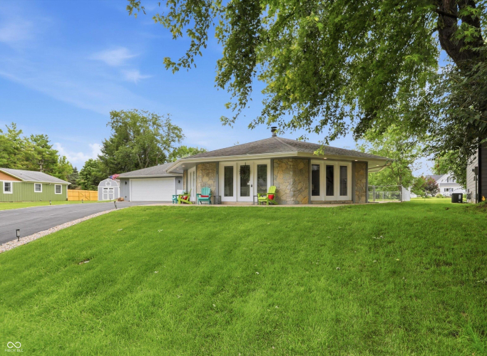 Listing Image 51