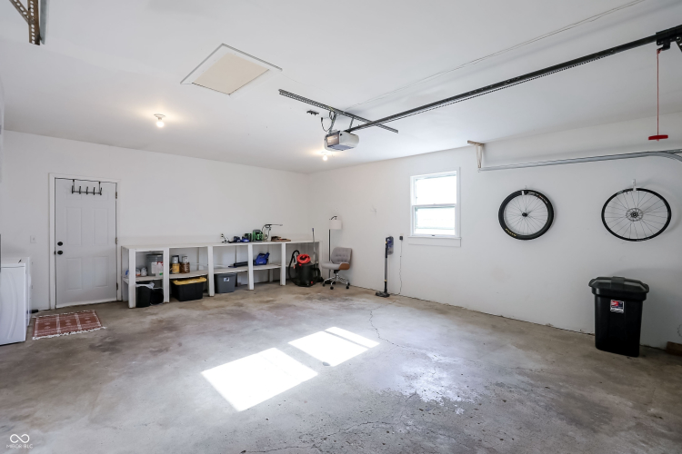 Listing Image 37