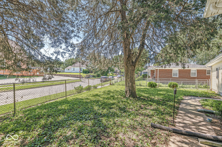 Listing Image 23