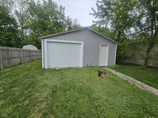 Listing Image 23