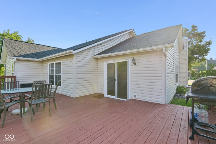 Listing Image 33