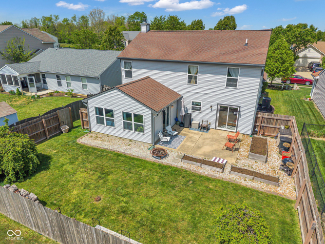 Listing Image 52