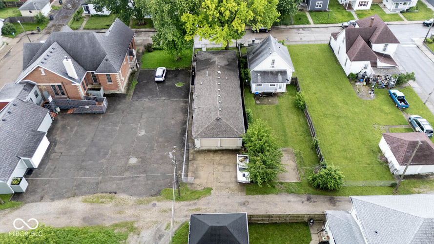 Listing Image 28