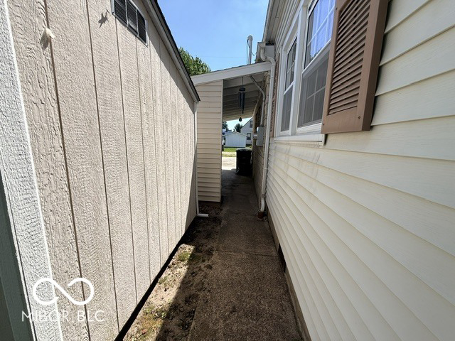 Listing Image 44