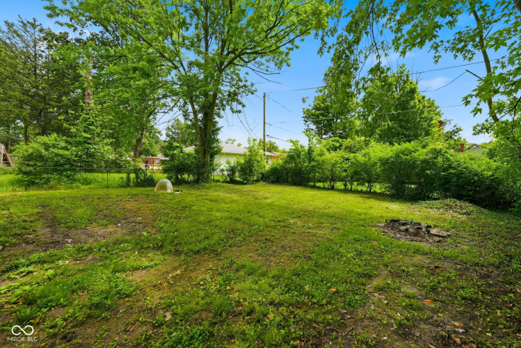 Listing Image 38