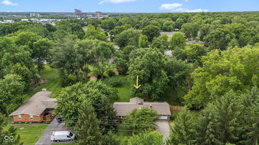 Listing Image 52