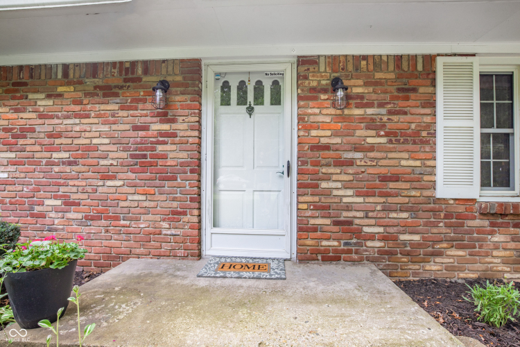 Listing Image 67