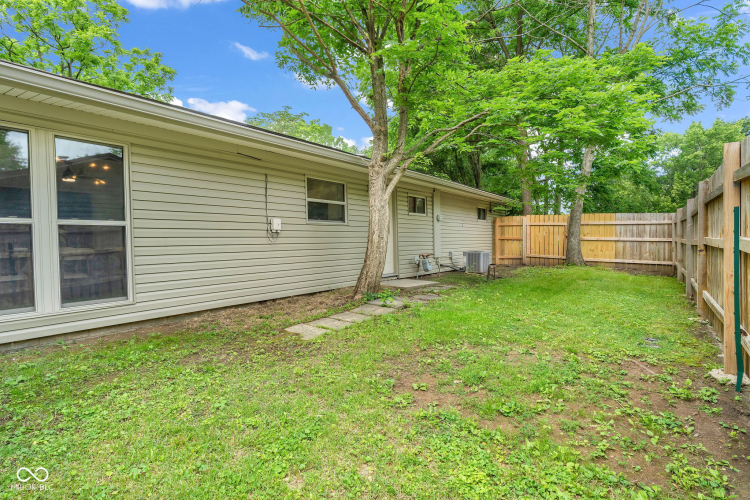 Listing Image 39