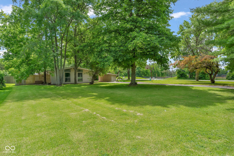 Listing Image 45
