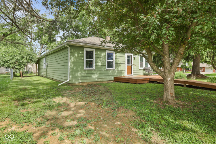 Listing Image 3