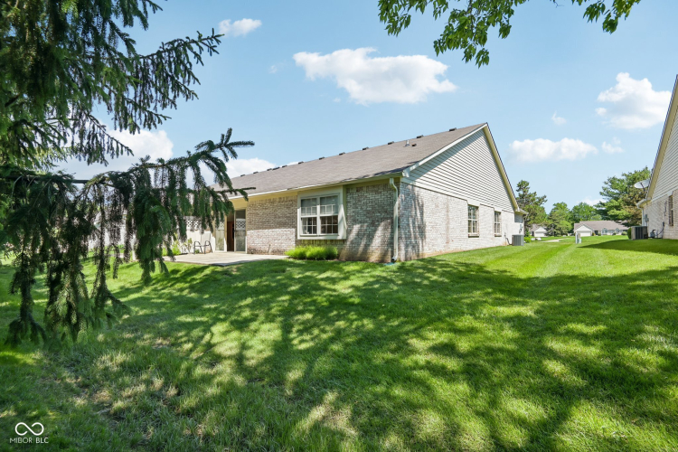 Listing Image 45