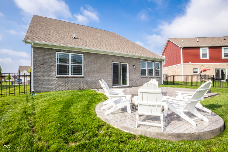 Listing Image 27