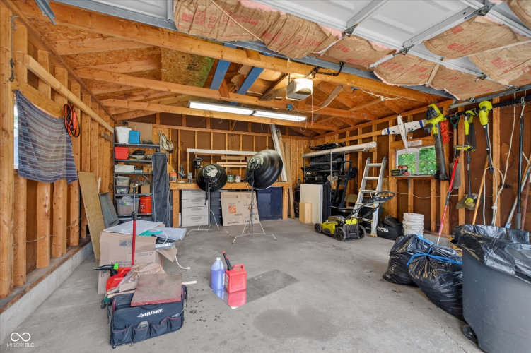 Listing Image 36