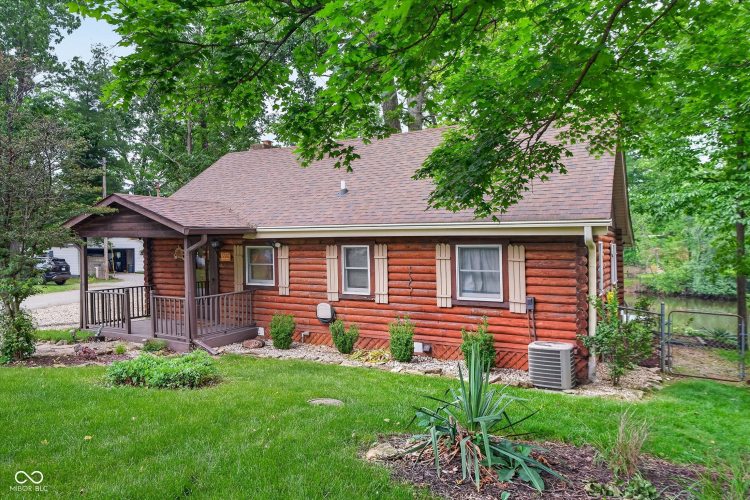 Listing Image 7