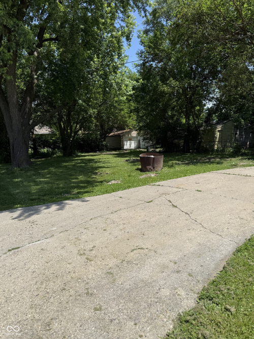 Listing Image 17