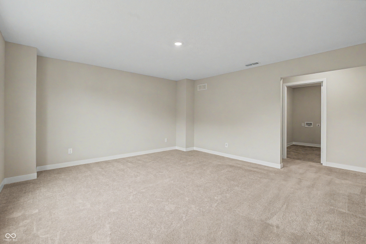 Listing Image 30