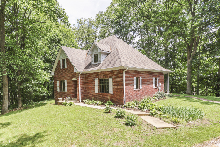 Listing Image 3