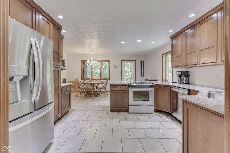Listing Image 21