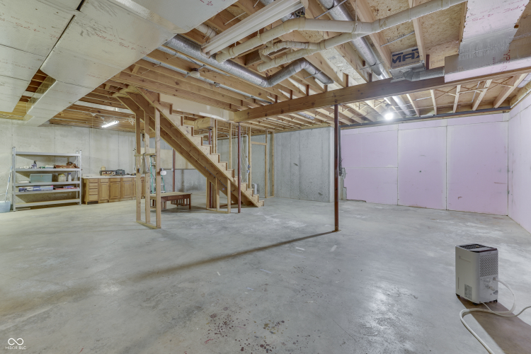 Listing Image 37