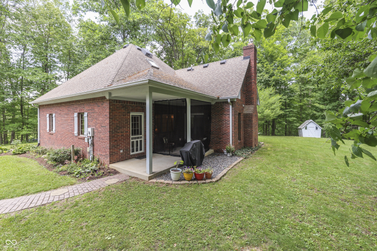 Listing Image 44