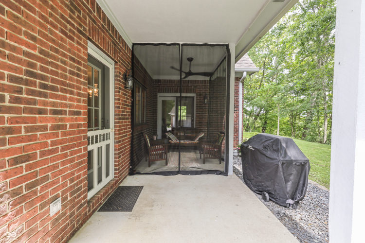 Listing Image 45