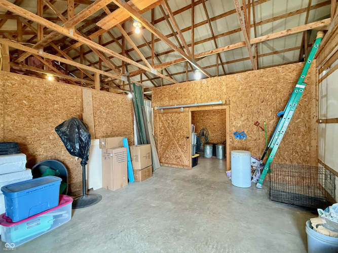 Listing Image 27