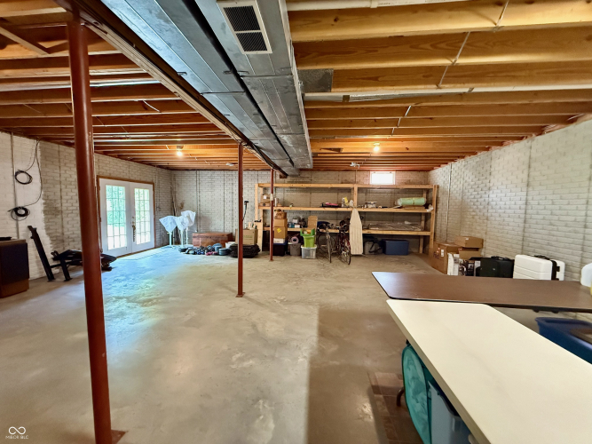 Listing Image 42