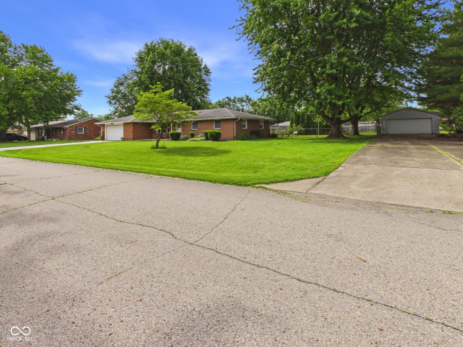 Listing Image 32
