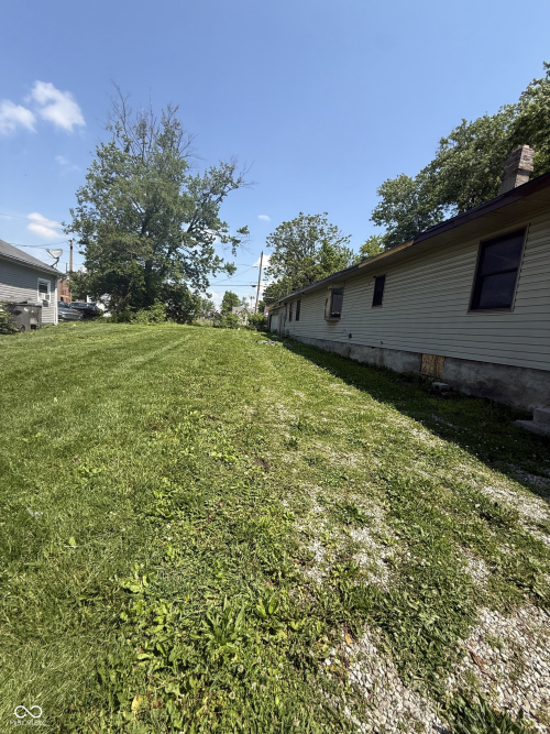 Listing Image 8