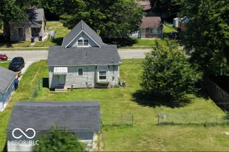 Listing Image 2