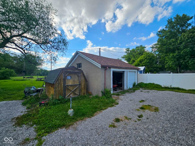 Listing Image 36