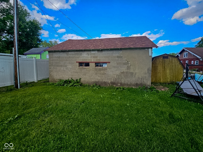 Listing Image 39