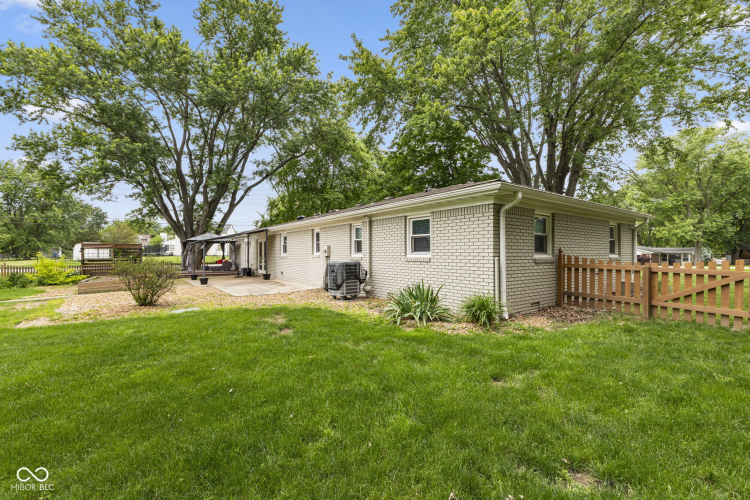 Listing Image 29