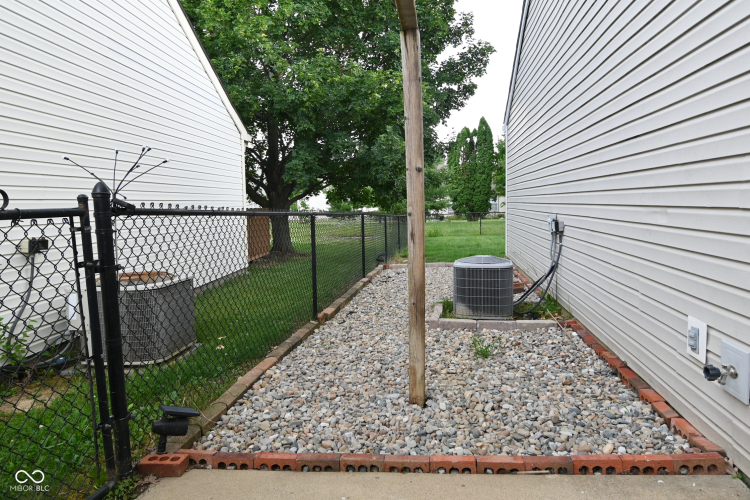 Listing Image 34