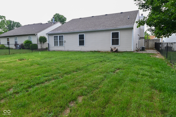 Listing Image 36