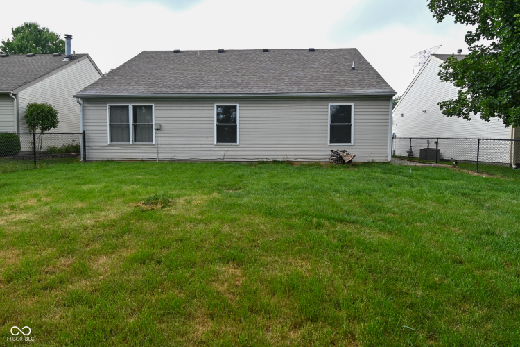 Listing Image 37