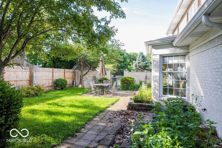 Listing Image 53