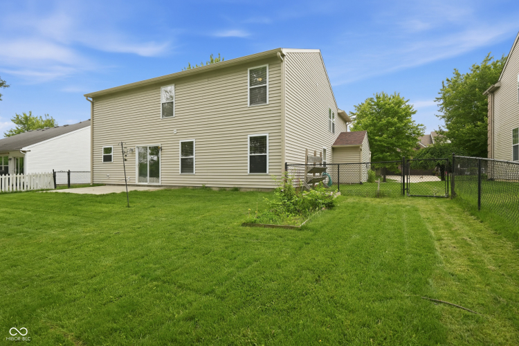 Listing Image 36