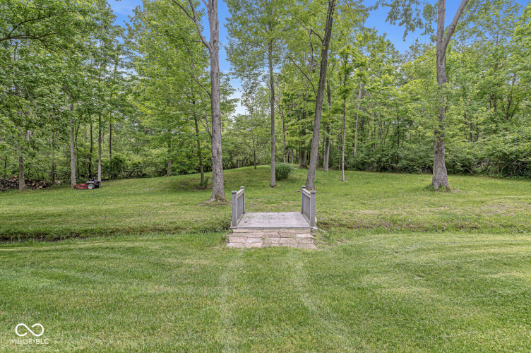 Listing Image 84