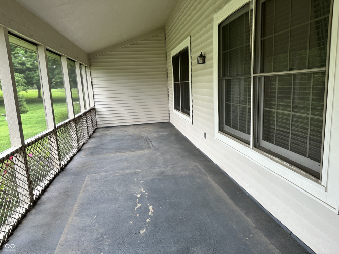 Listing Image 27