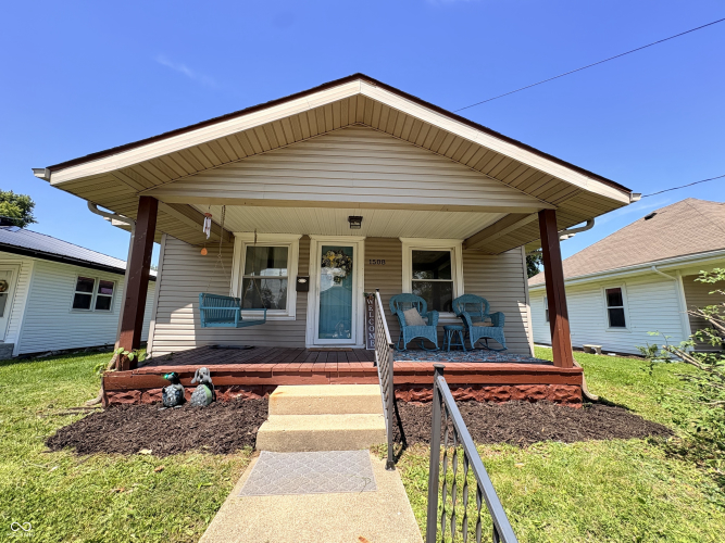 Listing Image 3