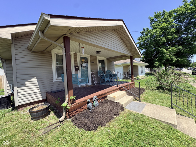 Listing Image 6