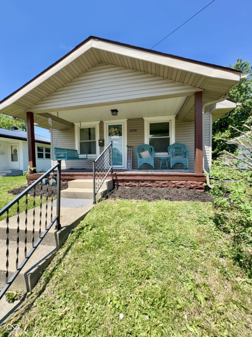 Listing Image 7