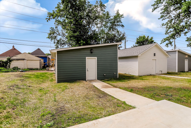 Listing Image 49