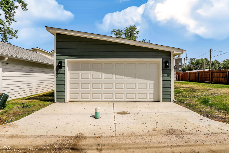 Listing Image 51