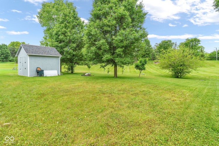 Listing Image 43