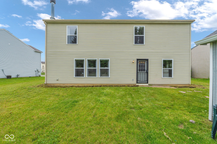 Listing Image 45